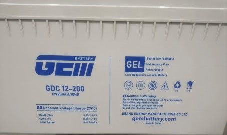 باتری ژل سیلیکا SiO2 GDC12-200 (12V 200Ah)